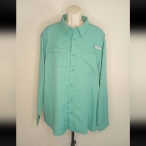 Columbia Men's Aqua Shirt